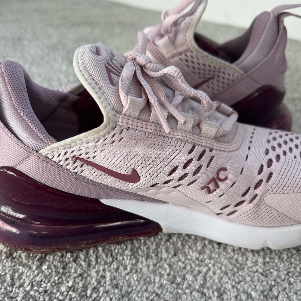 Nike AirMax 270